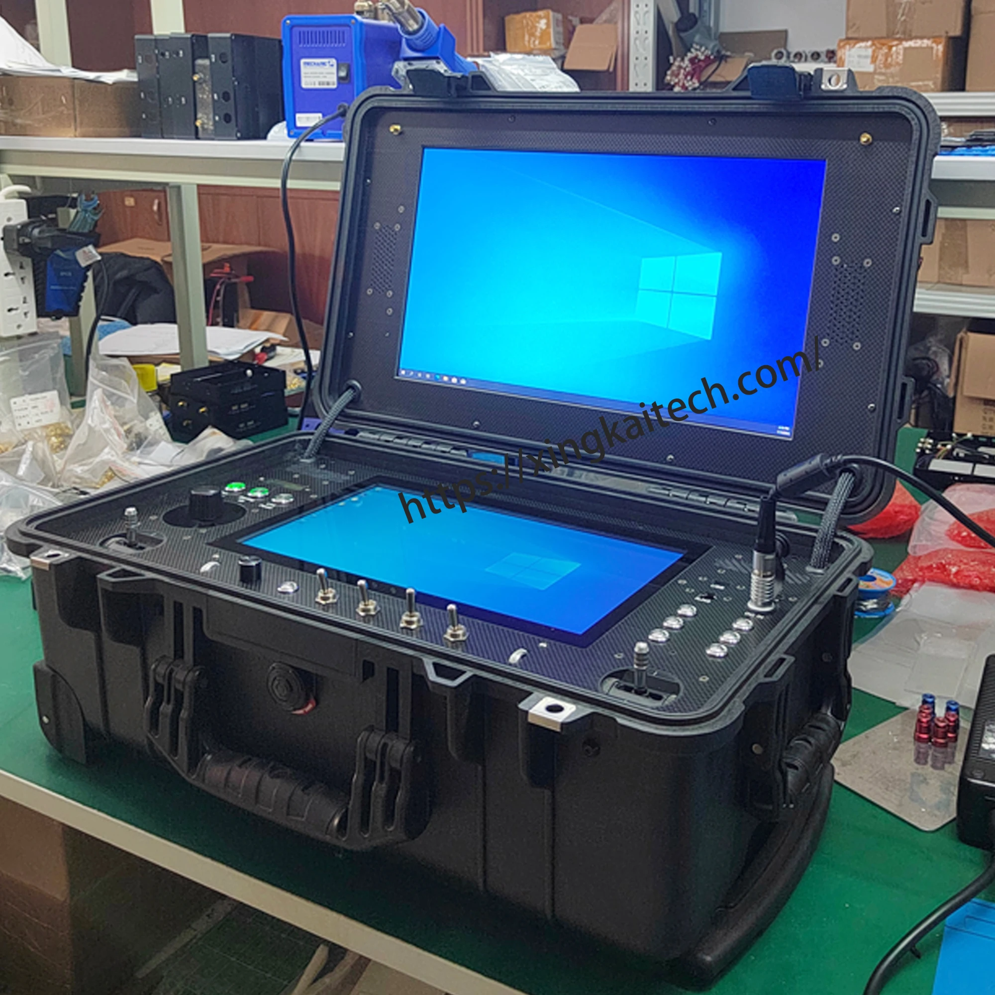 Long Rang VTOL Drone Video Transmission Ground Control Station FPV Station High Brightness Dual Screen Portable Drone Computer
