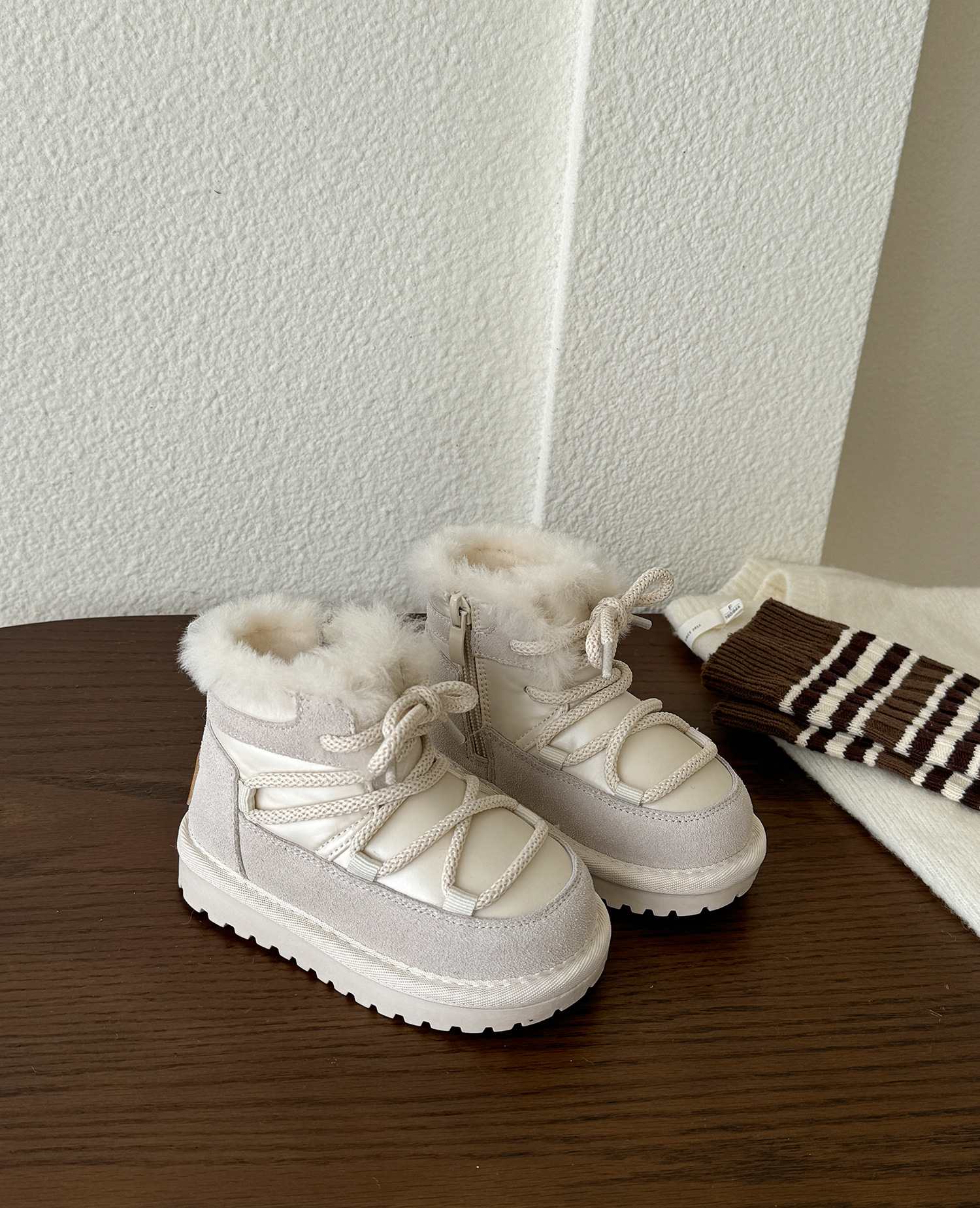 Botas de nieve de lana cálidas para niños, botas cortas impermeables a prueba de agua, botas altas de cuero para niñas, zapatos de invierno para bebés cálidos -20 ℃