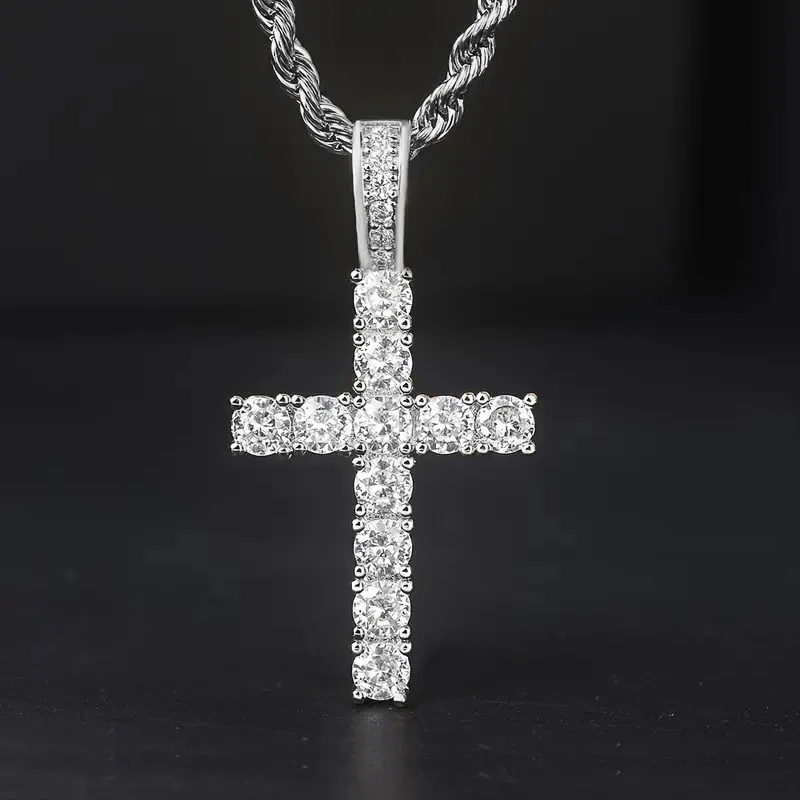 Huitan-collar largo de cadena trenzada de 60Cm para mujer/hombre, colgante de Cruz de circonia cúbica de lujo, regalo, accesorios de amor