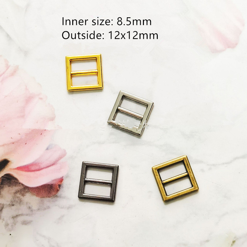 30 個 3-6 ミリメートルミニボタン超小型金属ボタンベルトバックル人形バッグ靴 DIY 人形ボタン人形服アクセサリー