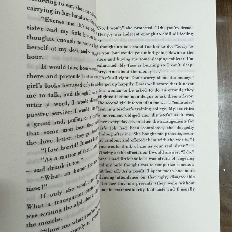 Kein längerer Mensch von Osamu Dazai auf englischem Papier