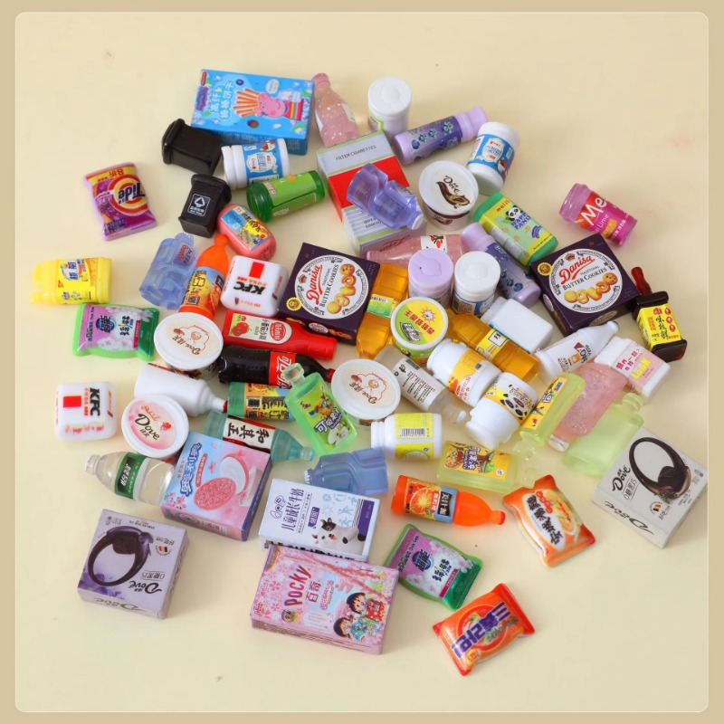 ミニシミュレーションスーパーマーケット 4 棚ドールハウス装飾スナックドリンク食品遊び子供ままごとおもちゃモデル