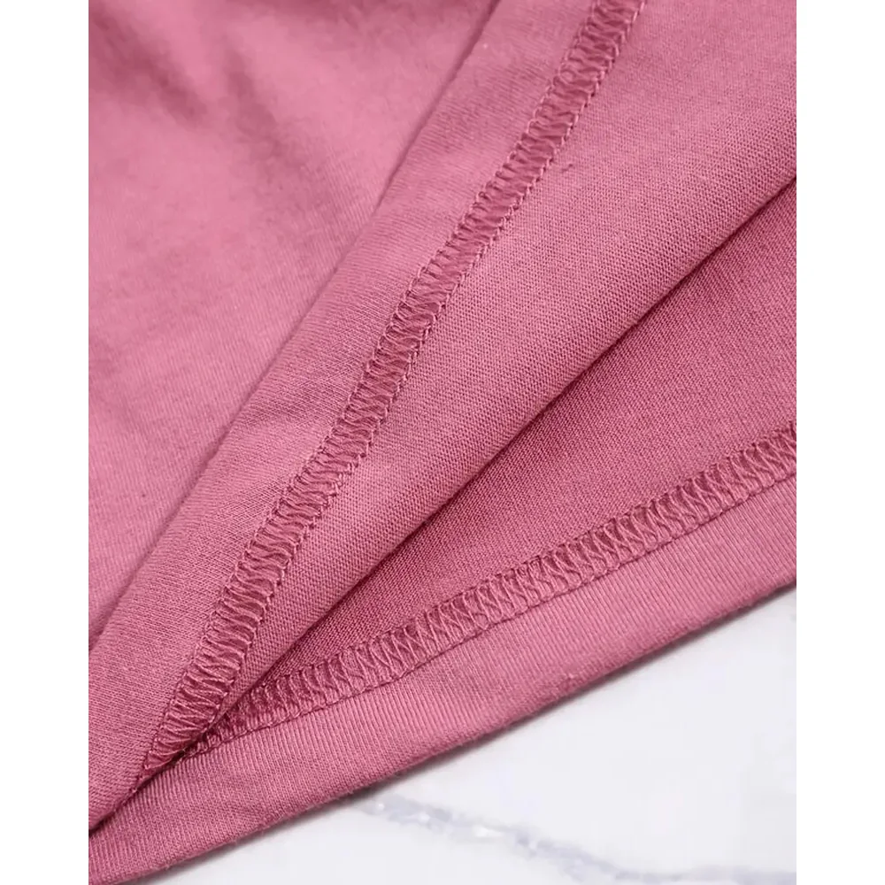 Camiseta de talla grande para mujer, Top con estampado de huella de corazón y perro, camisa informal suave y elástica, ropa de moda urbana 2024
