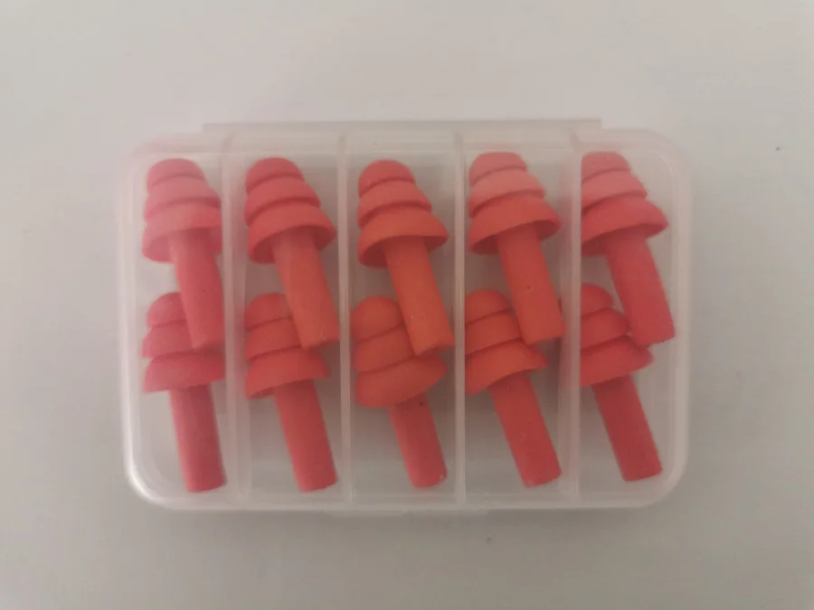 5 par/set de tapones para los oídos cómodos empaquetados en caja, tapones para los oídos suaves de silicona con reducción de ruido, tapones para los oídos de silicona para natación, protectores para dormir