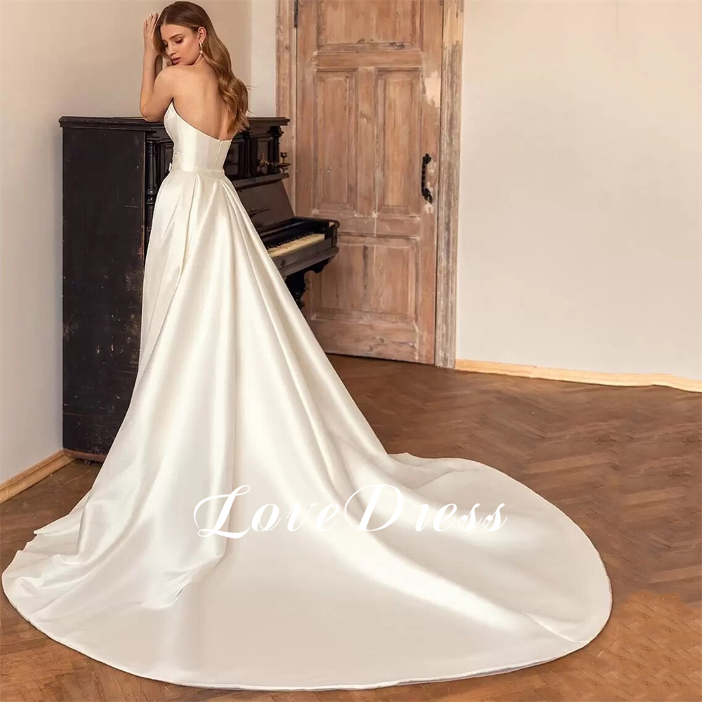 Love Beach เซ็กซี่ Sweetheart จีบชุดเดรสเมอร์เมด Elegant ที่ถอดออกได้รถไฟแขนกุดความยาวชั้น Backless ที่กําหนดเอง