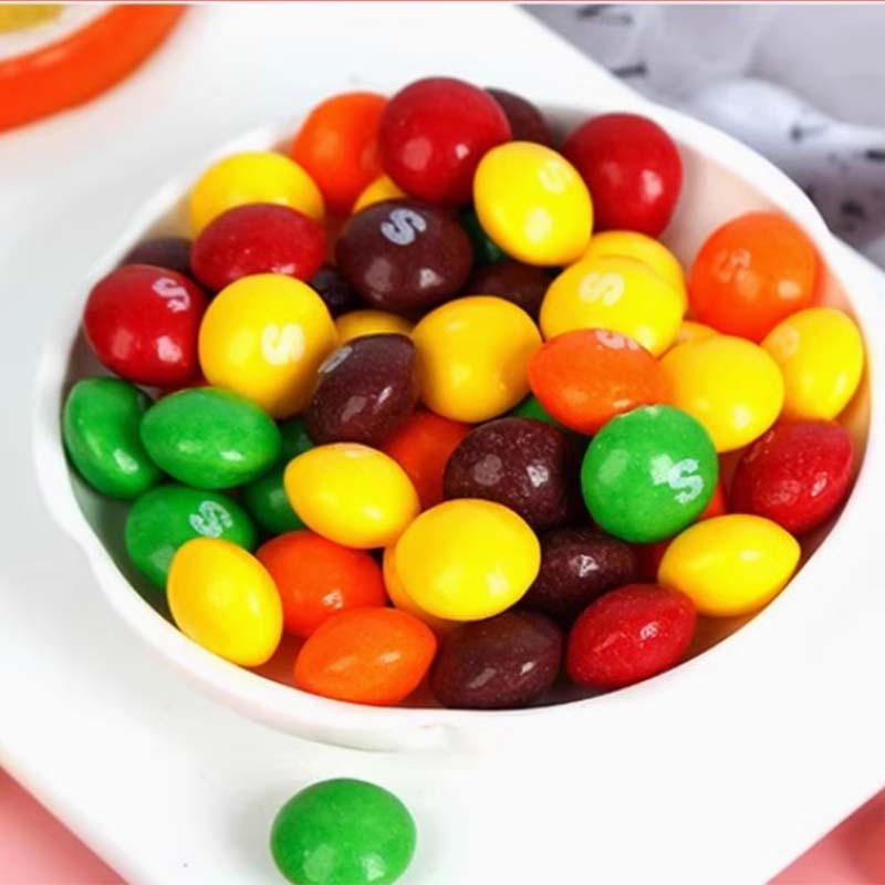 Skittles Candy 1.41oz(40g)*4 Packs Fast food candy, suitable for gatherings and making friends, essential for gift giving