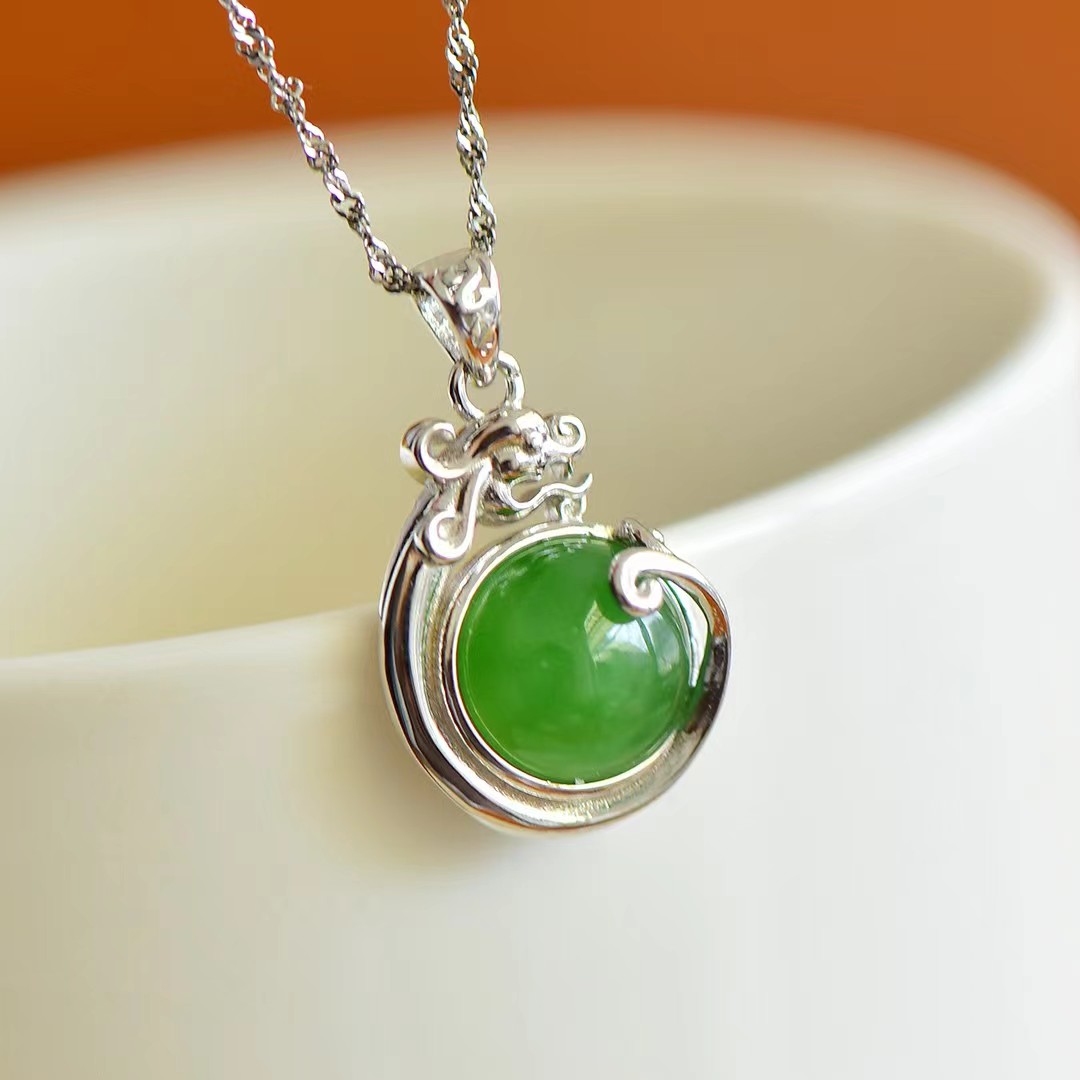 S925 Prata Incrustada Jaspe Pingente, Natural Hetian Jade Colar, Retro Auspicioso Dragão, Presentes Jóias para Mulheres