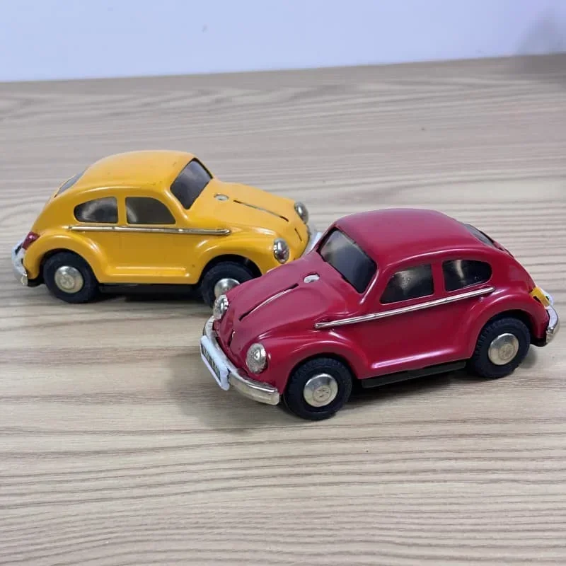 面白い大人のコレクションレトロゼンマイおもちゃ金属缶ザ・ビートル車機械式時計仕掛けフィギュアモデル子供の誕生日ギフト