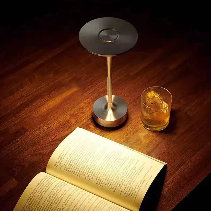 Wiederaufladbare LED-Schreibtischlampe, Touch-Dimmung, USB, tragbar, aufladbar, für Café, Bar, Vintage-Dekoration, Atmosphäre, Nachtlicht