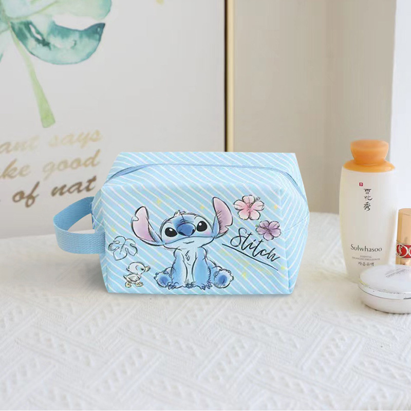 Kosmetyczka Cartoon Stitch o dużej pojemności, torby i etui na kosmetyki dla dziewcząt, wielofunkcyjna torba do przechowywania na podróże dla uczennic.