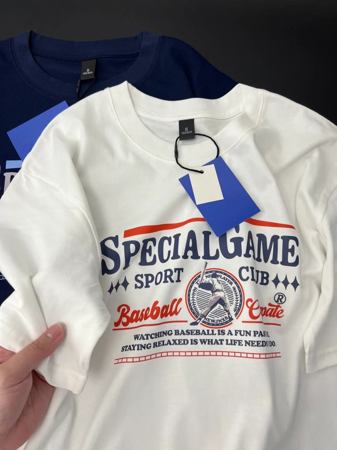 Cseta Casual de Aodão com Estampa de Letras Retro Americana para Homens e Mulheres, Manga Curta, Confortável e Solta, Mo...