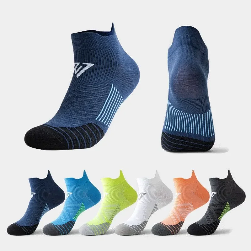 4 par/lote calcetines deportivos para hombre nuevos calcetines de gimnasio antisudor para mujer calcetines de ciclismo transpirables para hombre conjunto de calcetines de Fitness Unisex de secado rápido