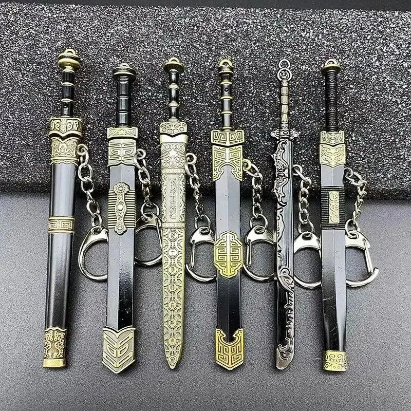 1 PC Mini ดาบรูปร่างจี้พวงกุญแจอาวุธรุ่น Sheath ของเล่นมีดโลหะอะนิเมะ Key แหวนเครื่องประดับกระเป๋า Charm อุปกรณ์เสริม