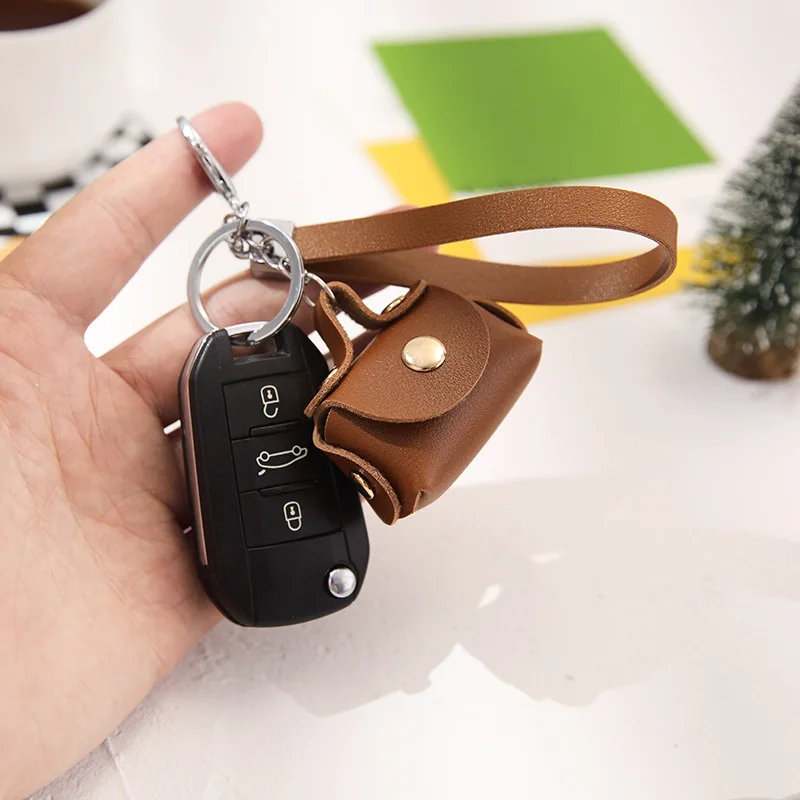 ใหม่ Mini กระเป๋าจี้น่ารักหูฟังกระเป๋าพรีเมี่ยมหนังสร้างสรรค์รถพวงกุญแจจี้ตุ๊กตามินิช้อปปิ้งกระเป๋าเสื้อผ้าอุปกรณ์เสริม