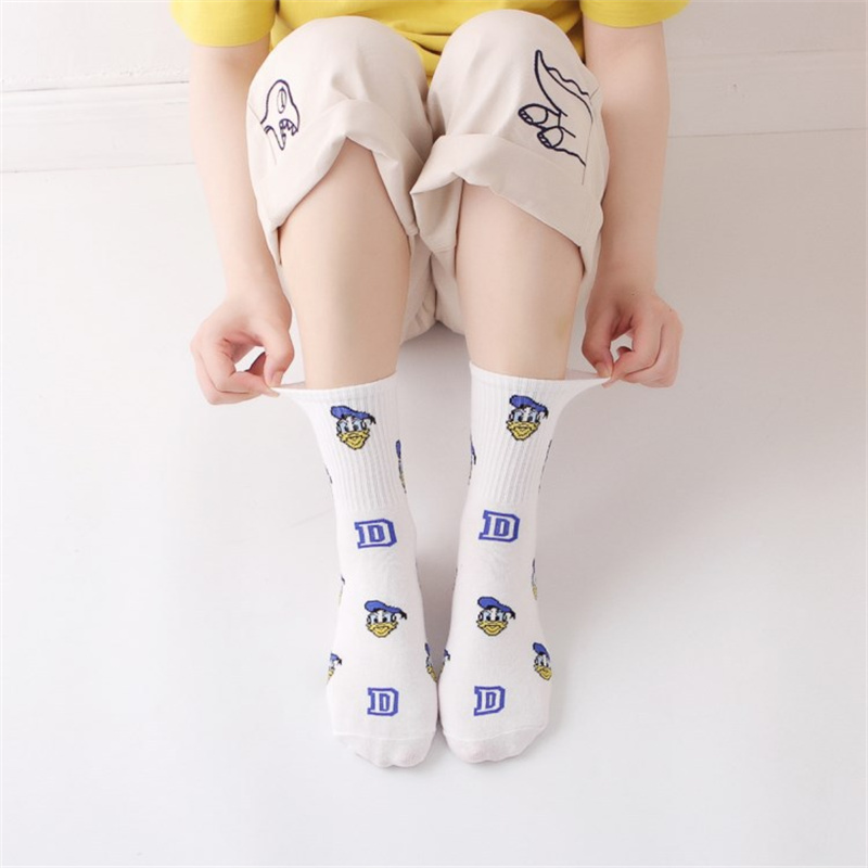 Liquidazione_1 paia di calzini casual Disney Cartoon Topolino Minnie Daisy Paperino Calzino in cotone con stampa moda per calzini da donna Gir