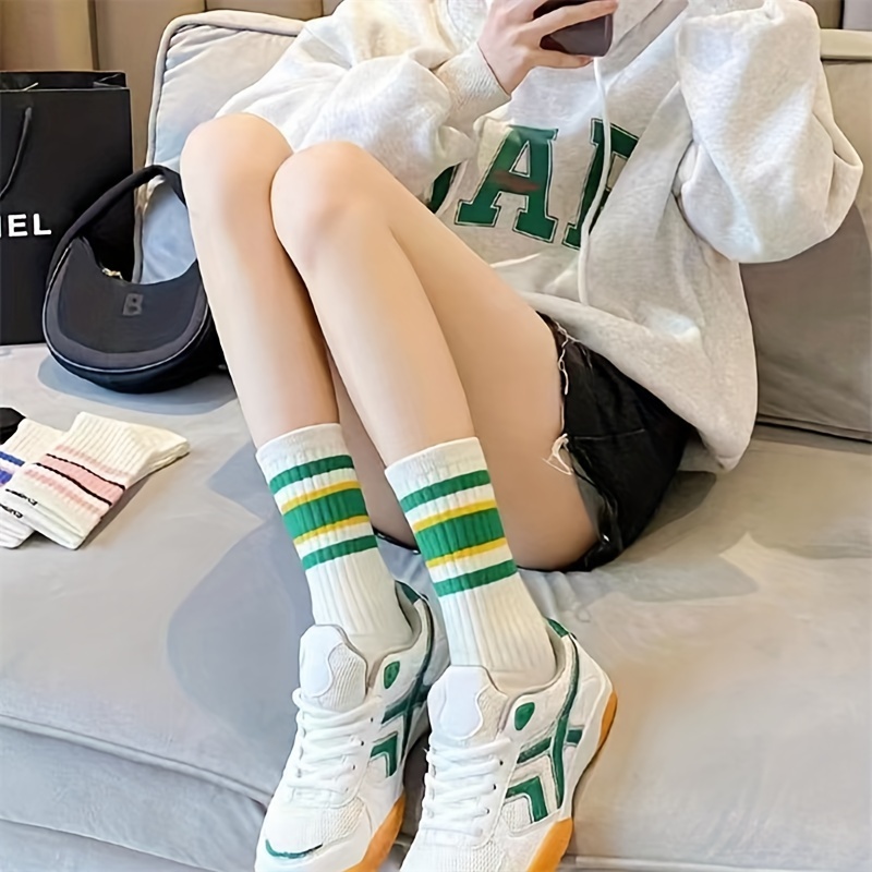 5/10 paia di calzini da donna carino Harajuku calzino caldo semplice calzini corti a righe colorate moda primavera autunno donna calzini di media lunghezza