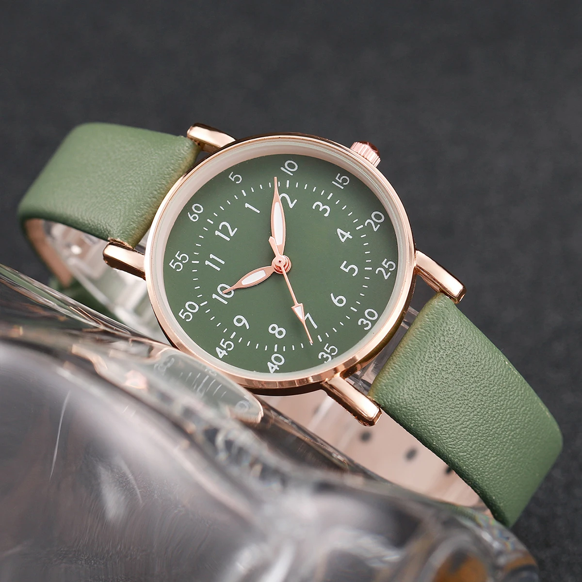 2 ชิ้น/เซ็ตนาฬิกาผู้หญิงแฟชั่นภาษาอาหรับ Dial หนัง Band นาฬิกาควอตซ์สร้อยข้อมือดอกไม้ชุด