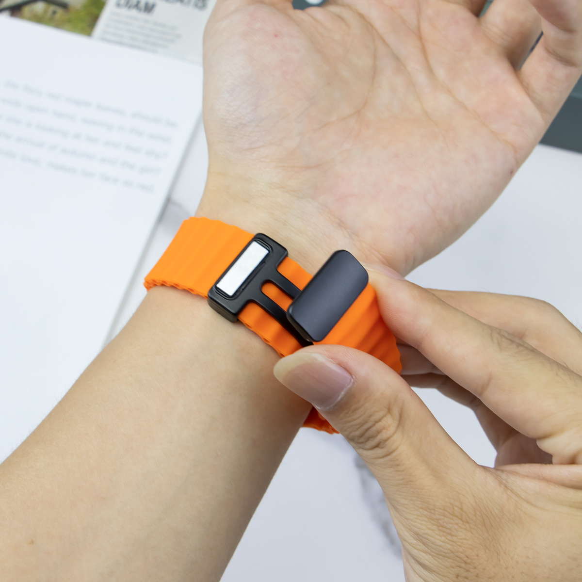 Pulseira de silicone para apple watch band 49mm 45 44 40 41 38 42mm pulseira com fivela magnética iwatch ultra série 7 6 3 se 8 9 ultra 2