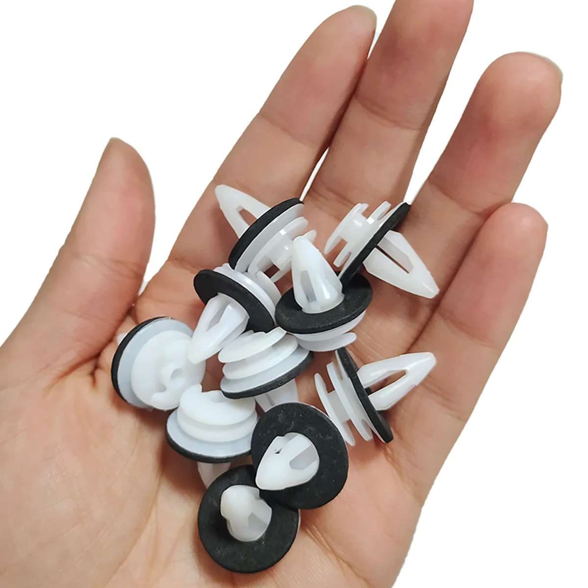 Universal Auto Fastener คลิปยึดแผงประตูคลิปคลิปกันชนภายใน Fender สกรู Rivet Fastener Fastener