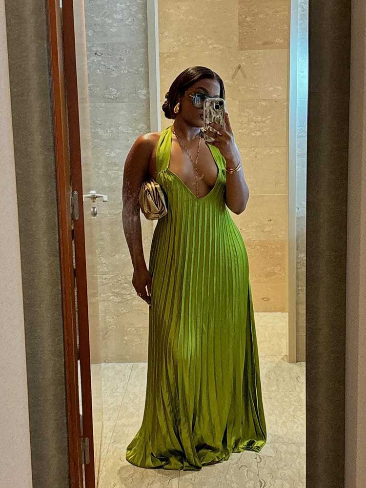 Grüne Abendkleider Frau Elegante Sexy Sommer Plissee Kleid Aushöhlen Dame Halter Neck Backless Kleid Großhandel Dropshipping
