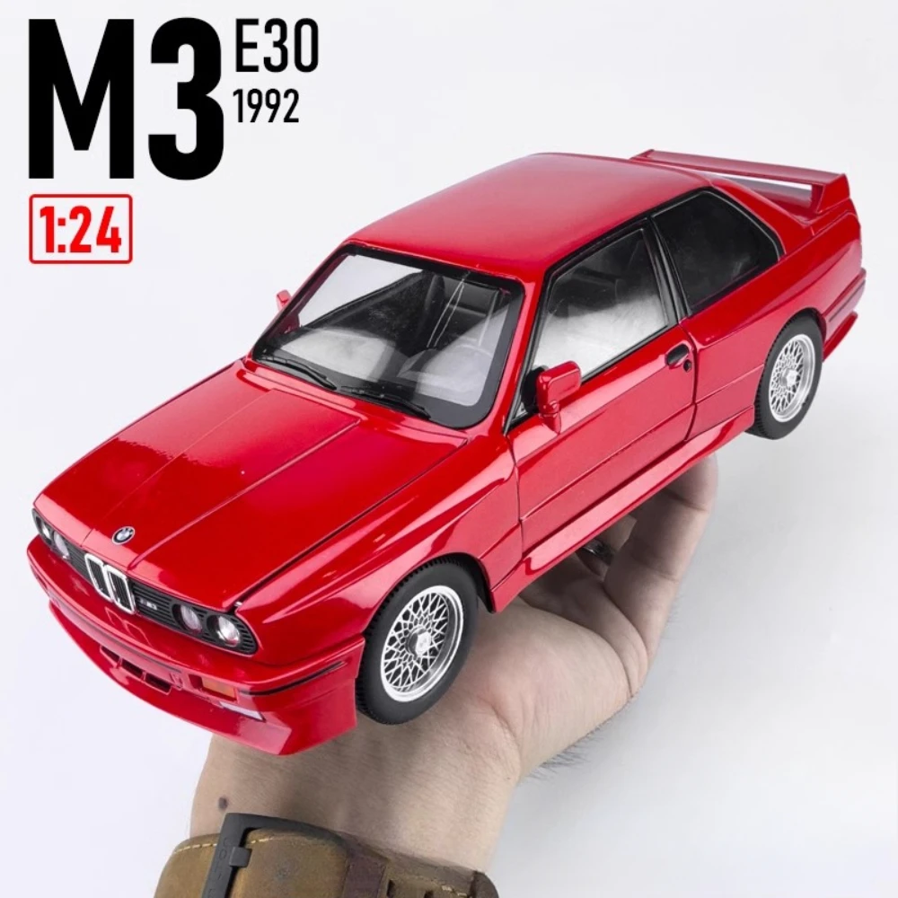 Maßstab 1:24 M3 M4 Spielzeugauto Modell Legierung Druckguss Gummi Reifen Türen geöffnet Miniatur Licht Sound Fahrzeuge Modelle Kinder Urlaub Geschenke