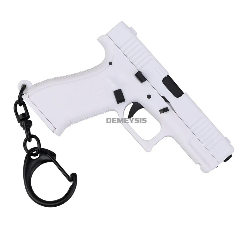 Mini Pistols Shape Keychain Realistic Model Removable Magazine Miniature Pistol Model Keyring Portable Decorations Trend Gift