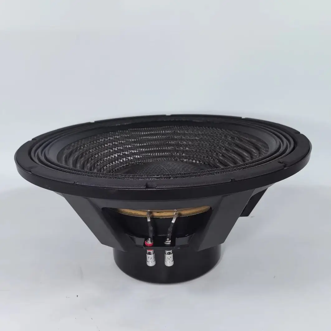 Subwoofer profissional do alto-falante do cone da fibra de carbono do neodímio de 18 polegadas para sistemas de som da linha Array