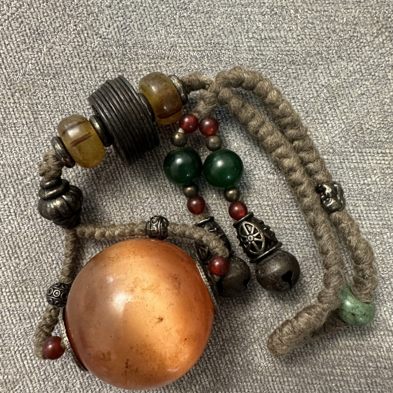 Antique Retro Old Patina Red Cat's Eye Stone Round Ball Old Glass Handheld Jade Pendant Cultural Play Accessory