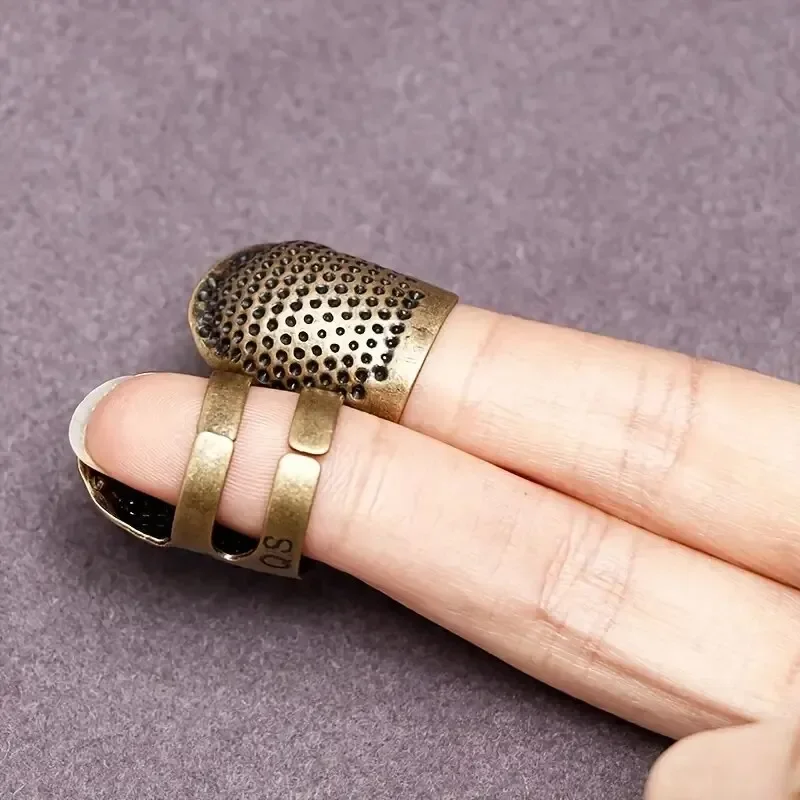 Dedal de costura vintage ajustável, bordado antiderrapante feito à mão contra anel, suporte de dedo de argola de agulha vintage