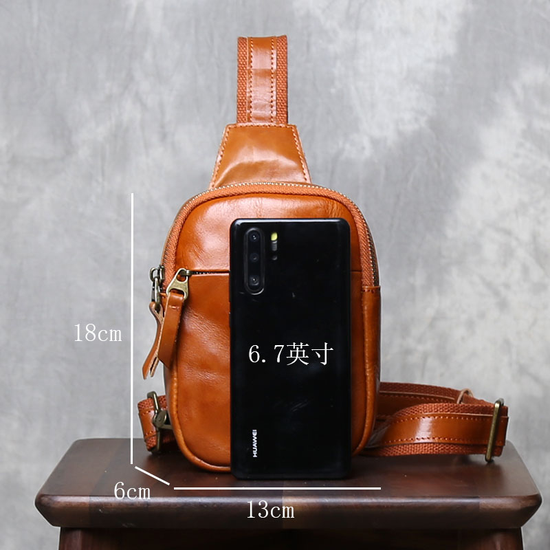 Mochila de couro bronzeado retrô masculina, capa de peito e capa superior artesanal de couro de vaca, personalizada, casual