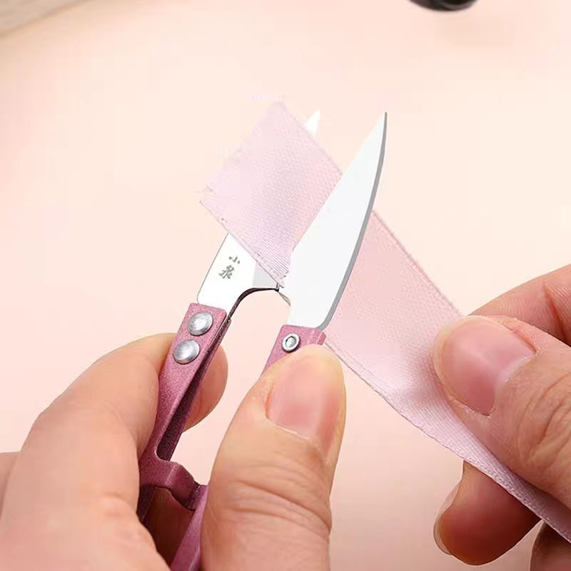 1 Stuks Veelkleurige Trimmen Naaischaar U-vorm Clippers Garen Roestvrij Staal Voor Diy Sieraden Craft Maken Schaar Tailor Tool