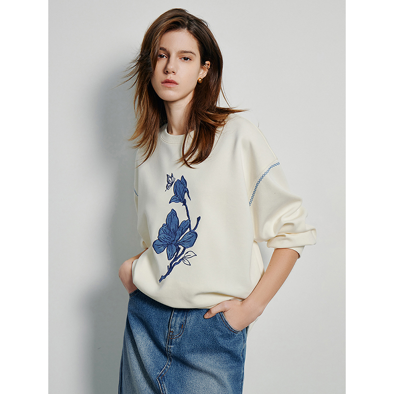 TOYOUTH เสื้อกันหนาวสตรี 2024 ฤดูใบไม้ผลิใหม่ Applique ดอกไม้เย็บปักถักร้อยแขนยาวรอบคอ Streetwear เสื้อ