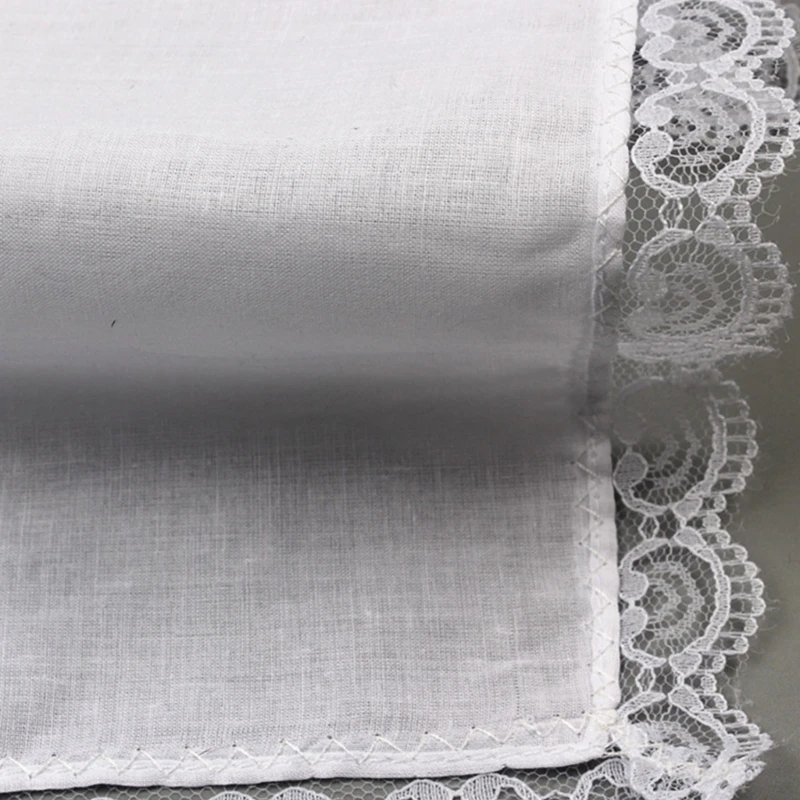 น้ำหนักเบาผ้าเช็ดหน้าสีขาวผ้าฝ้ายลูกไม้ Trim Hankie ล้างทำความสะอาดได้ผ้าเช็ดตัวกระเป๋าผ้าเช็ดหน้าสำหรับผู้ใหญ่งานแต่งงาน H9ED
