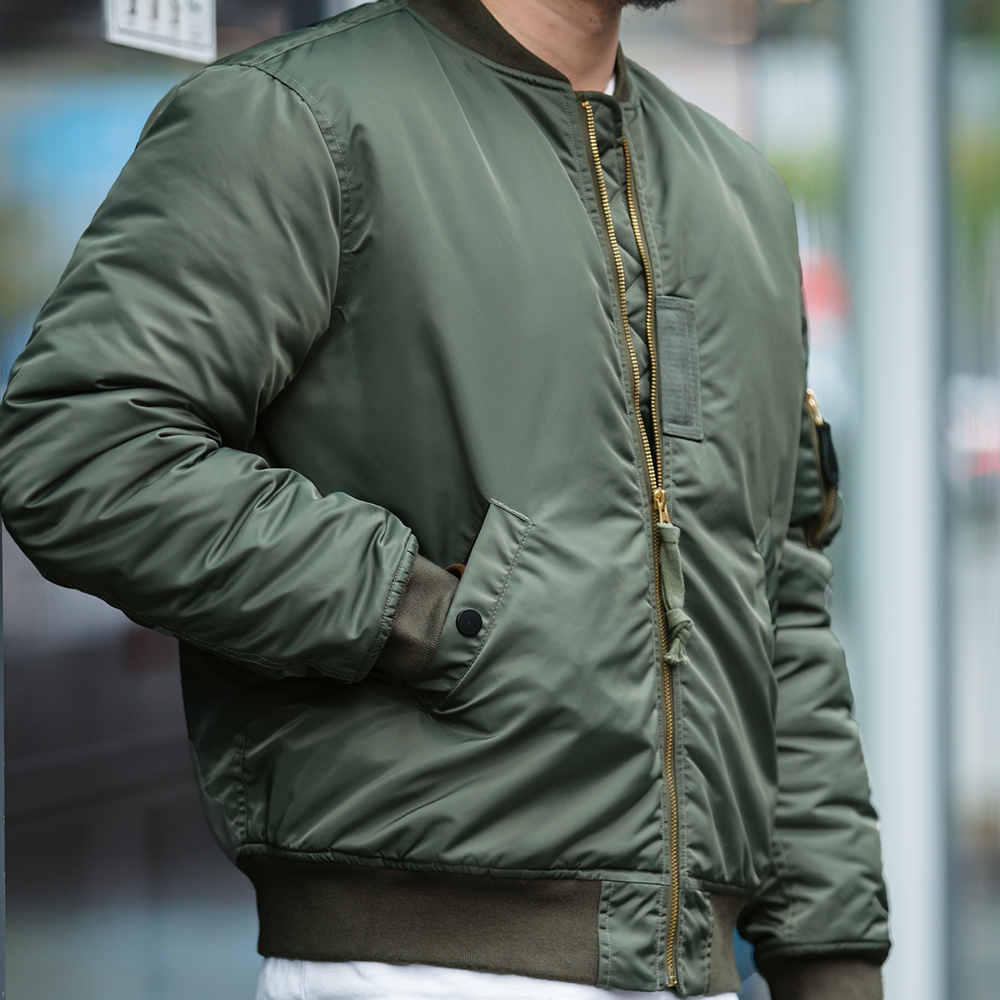 Maden เสื้อแจ็กเก็ตนักบิน MA1, jaket baseball หนามีแผ่นรองเพิ่มความอบอุ่นเสื้อคลุมฤดูหนาวเสื้อผ้าผู้ชายสีเขียว