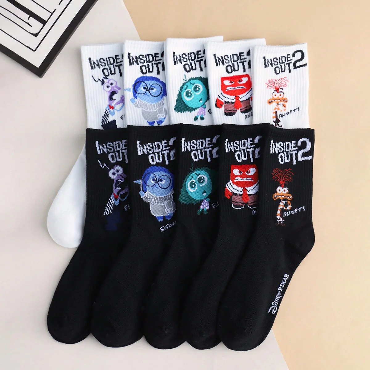 5/10 pares de calcetines deportivos con patrón de dibujos animados novedosos de alta calidad para mujer, calcetines de regalo neutros suaves y cómodos exquisitos
