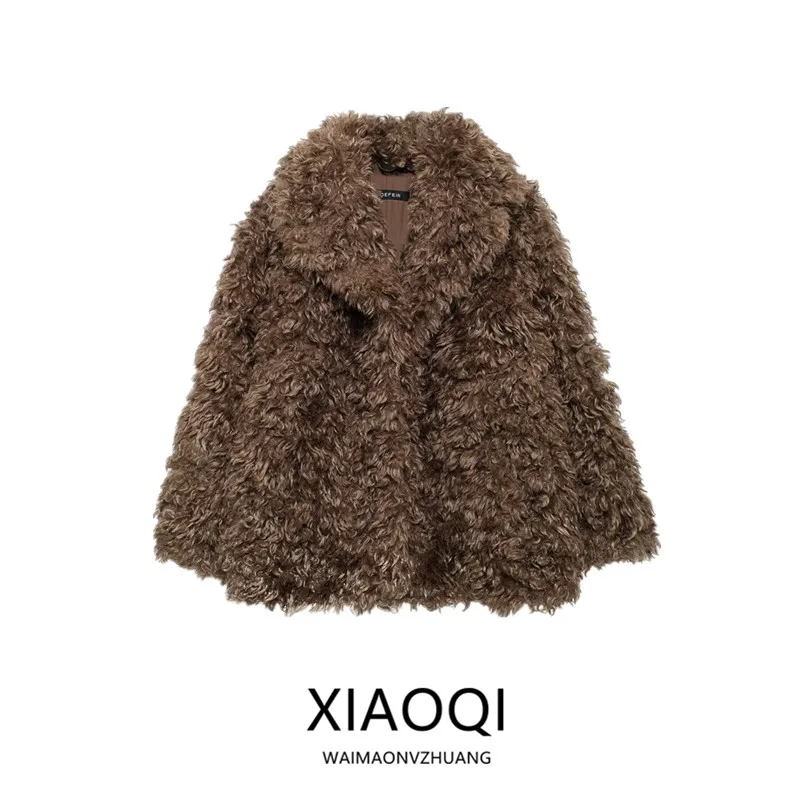 Casaco F Versátil de Inverno 2024 com Efeito de Pele Artificial, Acolchoado, Solto, Crimento Regular, Moda