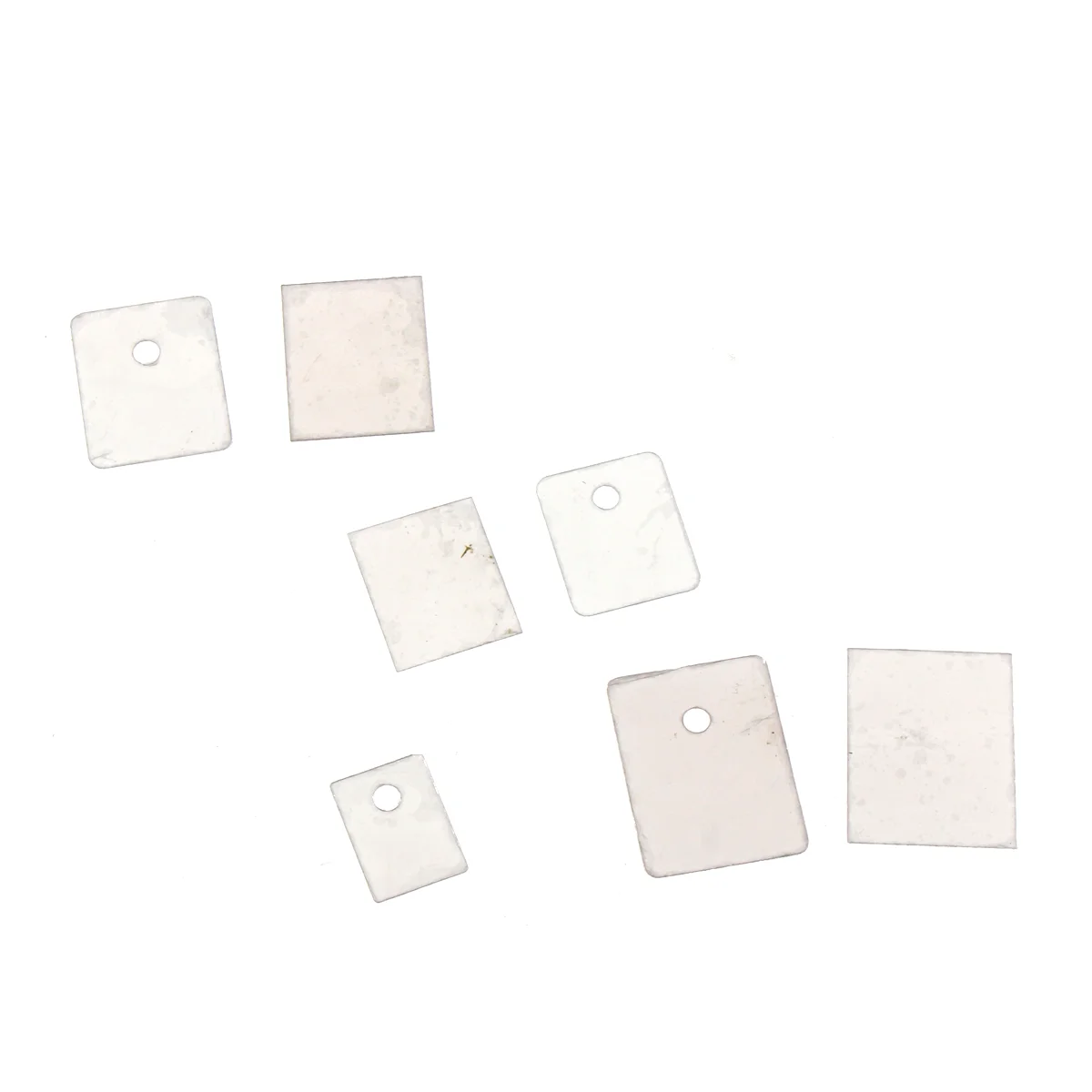 Foglio di Mica da 200 pezzi TO-220 247 264 dissipatore di calore in foglio di mica trasparente naturale resistente alle alte temperature quadrato TO-220 TO-3P TO-3PII