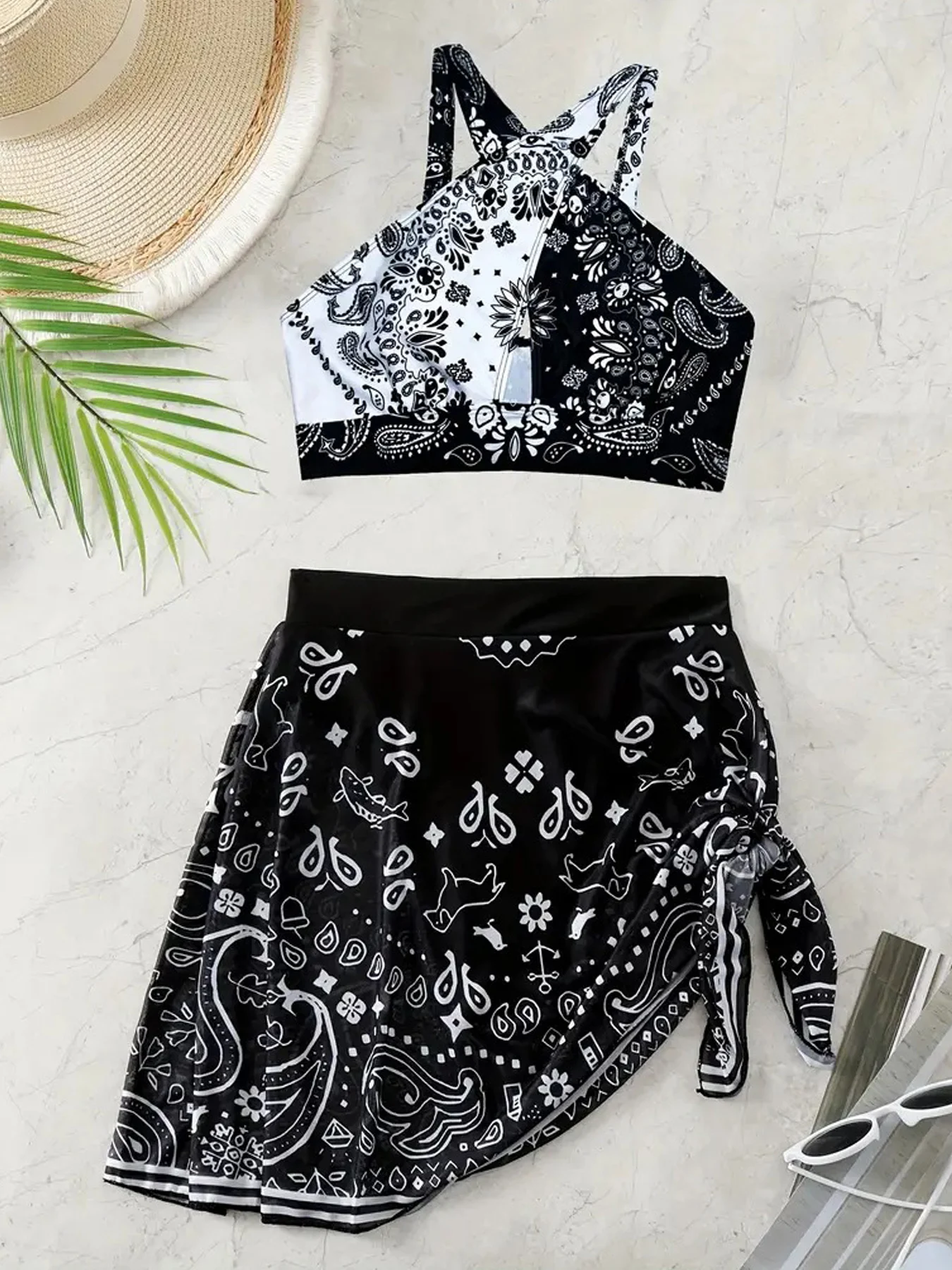 VigoCasey 2025 imprimé creux croix Bikini ensemble bretelles jupe nouée maillots de bain pour femmes Bsckless 2 pièces plage maillot de bain maillot de bain