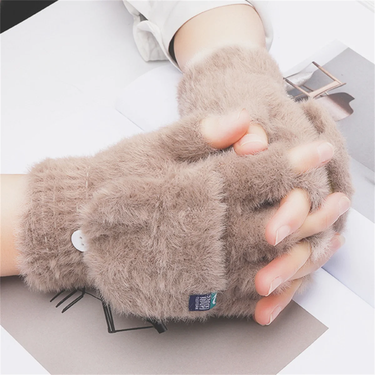 Guantes sin dedos de felpa para mujer, manoplas de invierno suaves y cálidas para estudiantes, guantes con tapa para escribir al aire libre, protección contra el frío engrosada