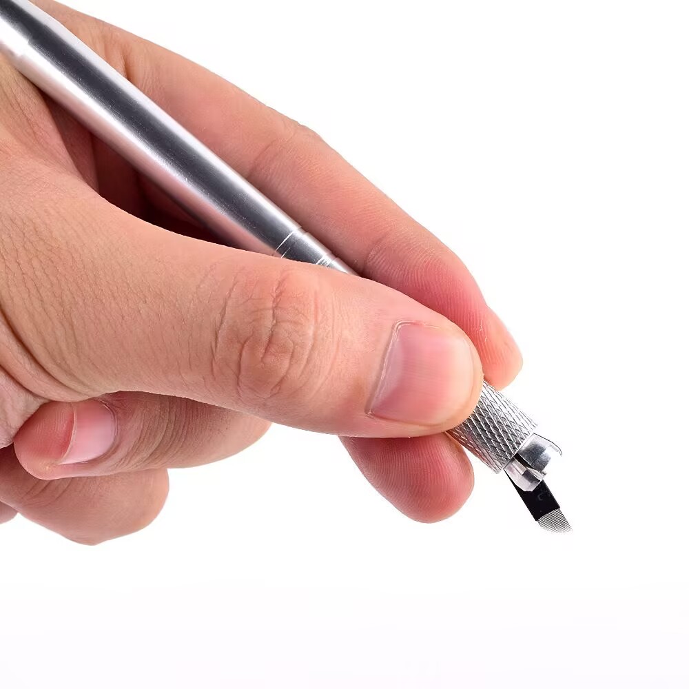 50PCS สีดํา Microblading เข็ม PMU เข็มสักแต่งหน้าถาวรใบมีด 9Pin 12 14 16 U18 Manual Eyebrow ปากกาใบมีด