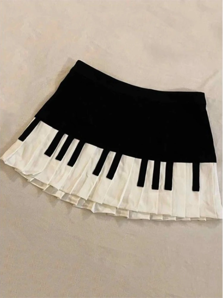 Faldas Vintage americanas con teclas de Piano en blanco y negro Y2k, falda acampanada fruncida de cintura delgada para Mujer, novedad de verano 2025, Faldas para Mujer