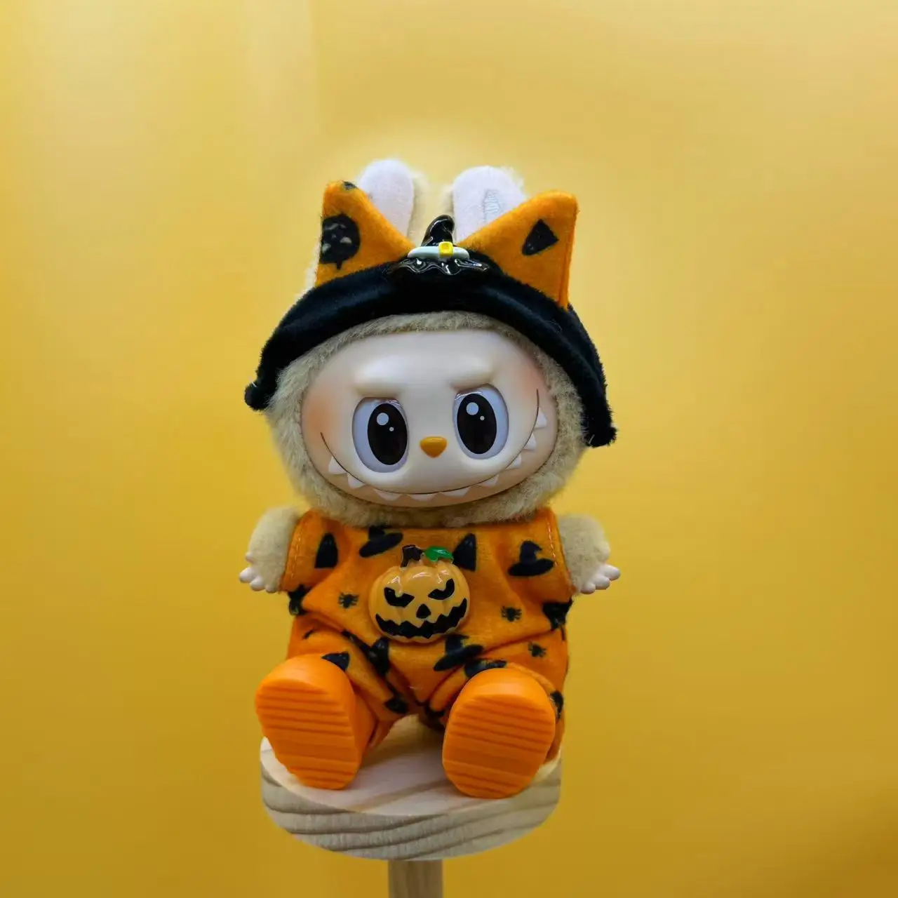 Only Clothes For Labubu Pendant Doll Clothing 17cm Skirt Dressing Set Halloween Baby Dolls Cute Toy Gift Wings Fashion Trend