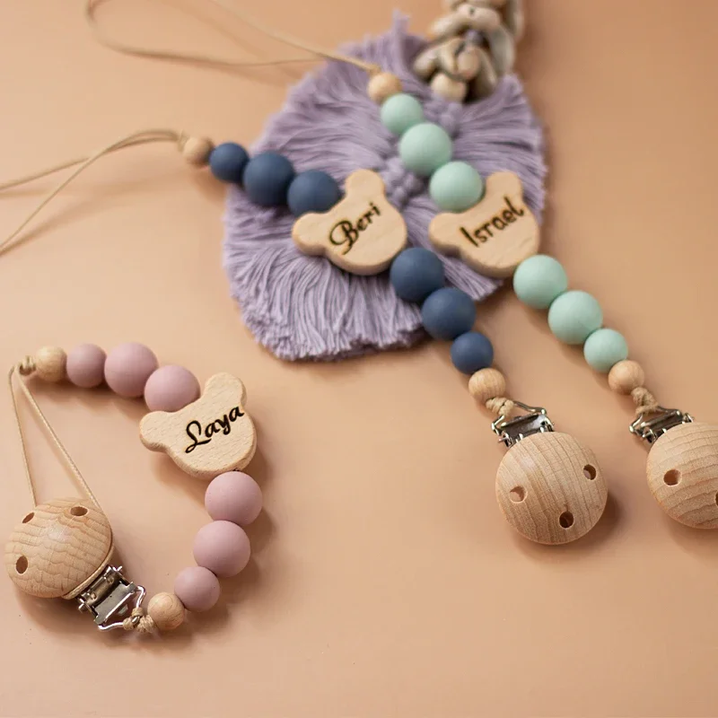 Custom ชื่อไม้ส่วนบุคคล Baby Pacifier Chain ลูกปัดซิลิโคน Dummy จุกนมผู้ถือ Guard Teether จี้ของขวัญทารกแรกเกิด Stuff