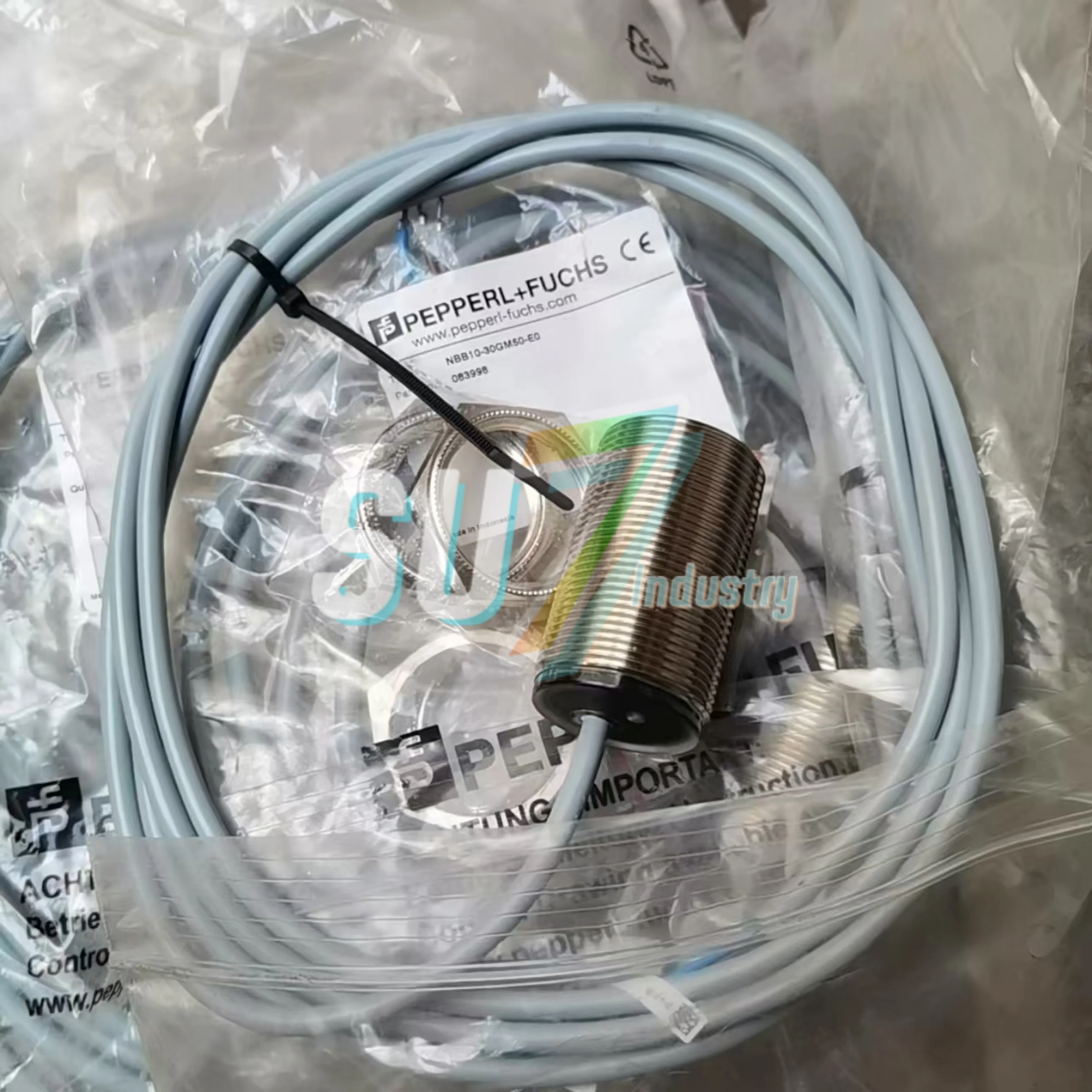 NBB10-30GM50-E0 근접 센서 창고에 신규 입고