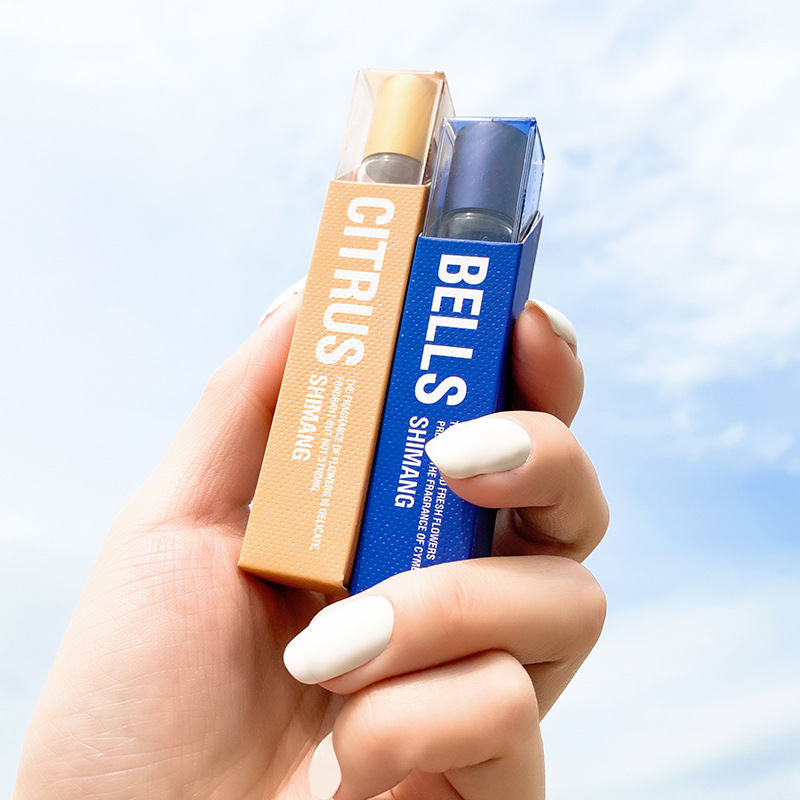 ผู้หญิง Roll-on น้ําหอมที่ละเอียดอ่อน Energetic ฟีโรโมน Love ดึงดูดน้ําหนักเบาแบบพกพาน้ําหอมสําหรับคอหูข้อมือหน้าอก