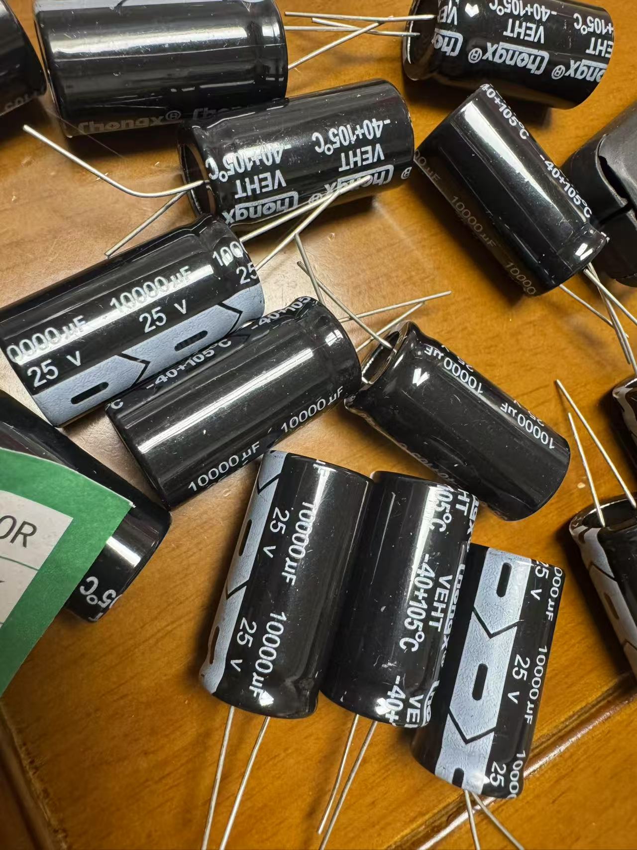 5 uds desayuno 25V10000UF 18*35mm 10000UF 25V 18*35 condensador electrolítico de aluminio