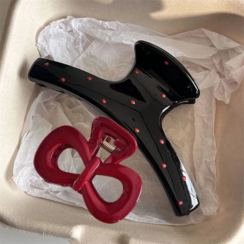 1/2 Uds. Pinzas para el cabello Vintage coreano negro lunares lazo rojo Clip para el cabello diseñador de lujo Clip de tiburón accesorios de tocado para mujer