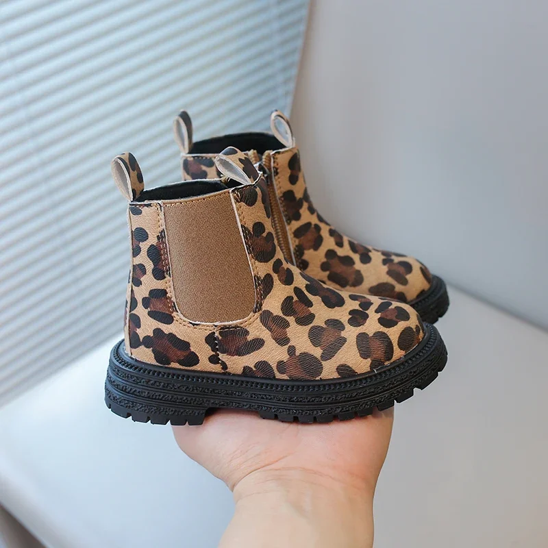 Botas clássicas com estampas de leopardo para menino e menina, ankle boots clássicas com zíper lateral, borracha, respirável, quente, unisex, moda