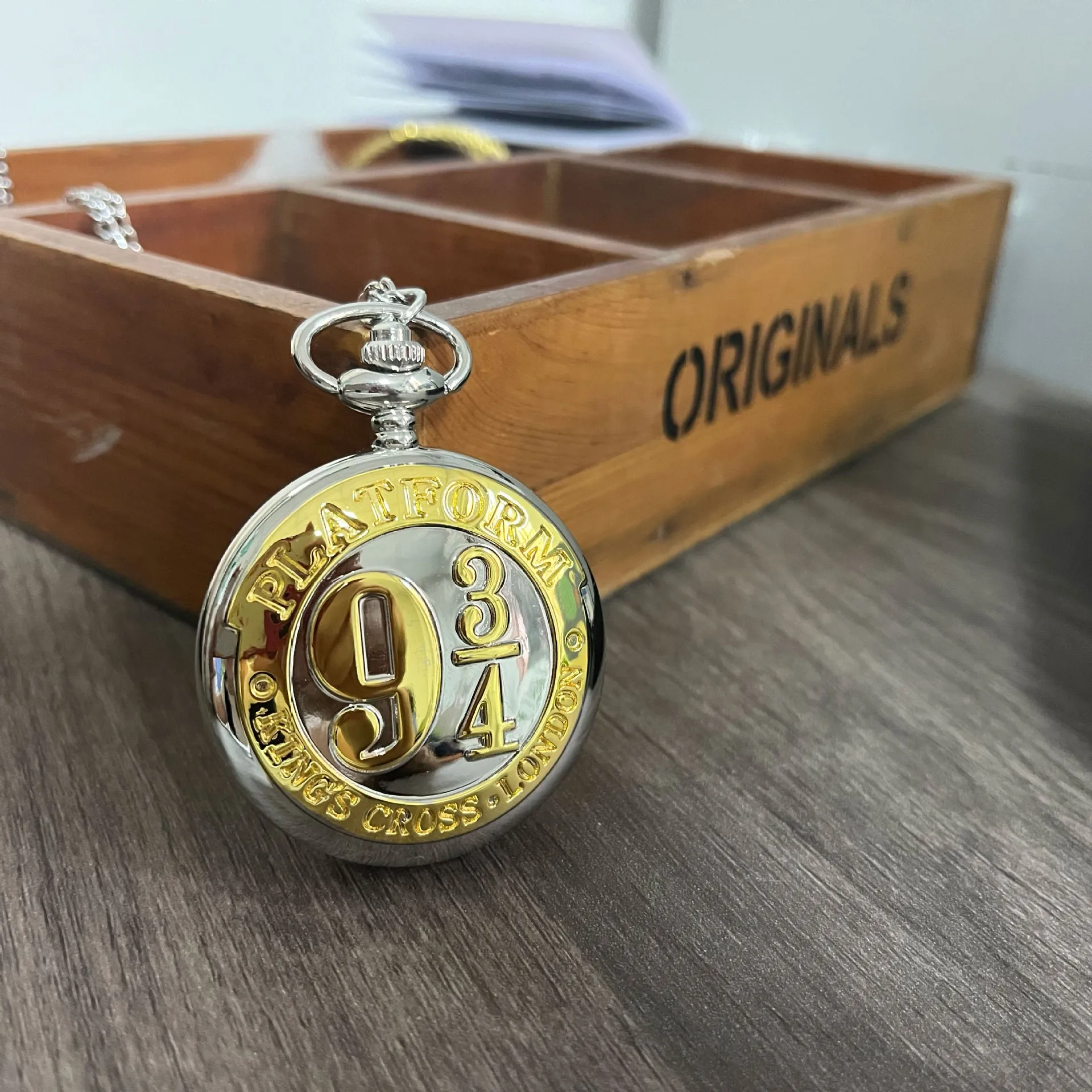 Hot Movie EXTENSION King's CROSS London 9 3/4 Platform QUARTZ Watch bocket Watch Bronze Full Hunter สร้อยคอตุ้มห้อยนาฬิกา reloj
