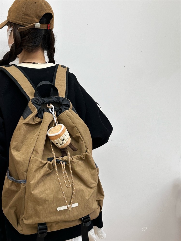 Outdoor Sports Unisex Lightweight Water-Resistant Drawstring Travel Backpack Commuter Backpack Nylon Material Large Size